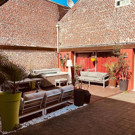 Studio Independant Et Calme Avec Jacuzzi A Lila Exterior foto